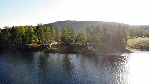 On the waterfront, beach and sauna.