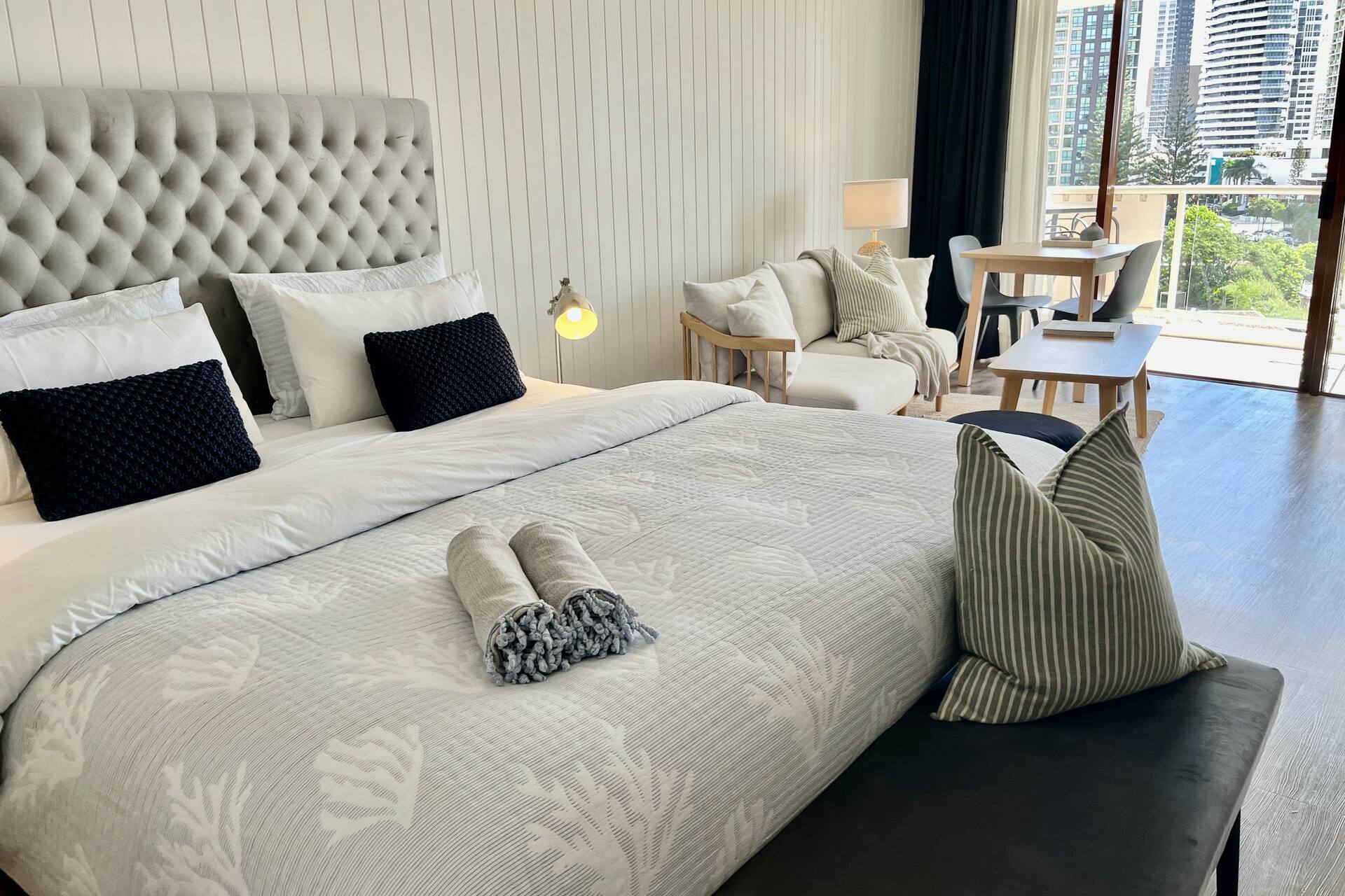 Broadbeach Ideal Location 708