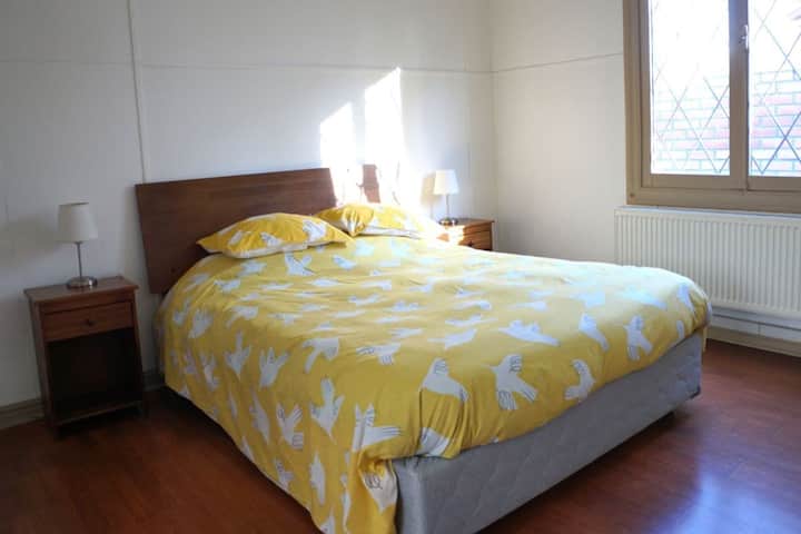 Ოთახი № 1 საწოლი ორი საწოლი