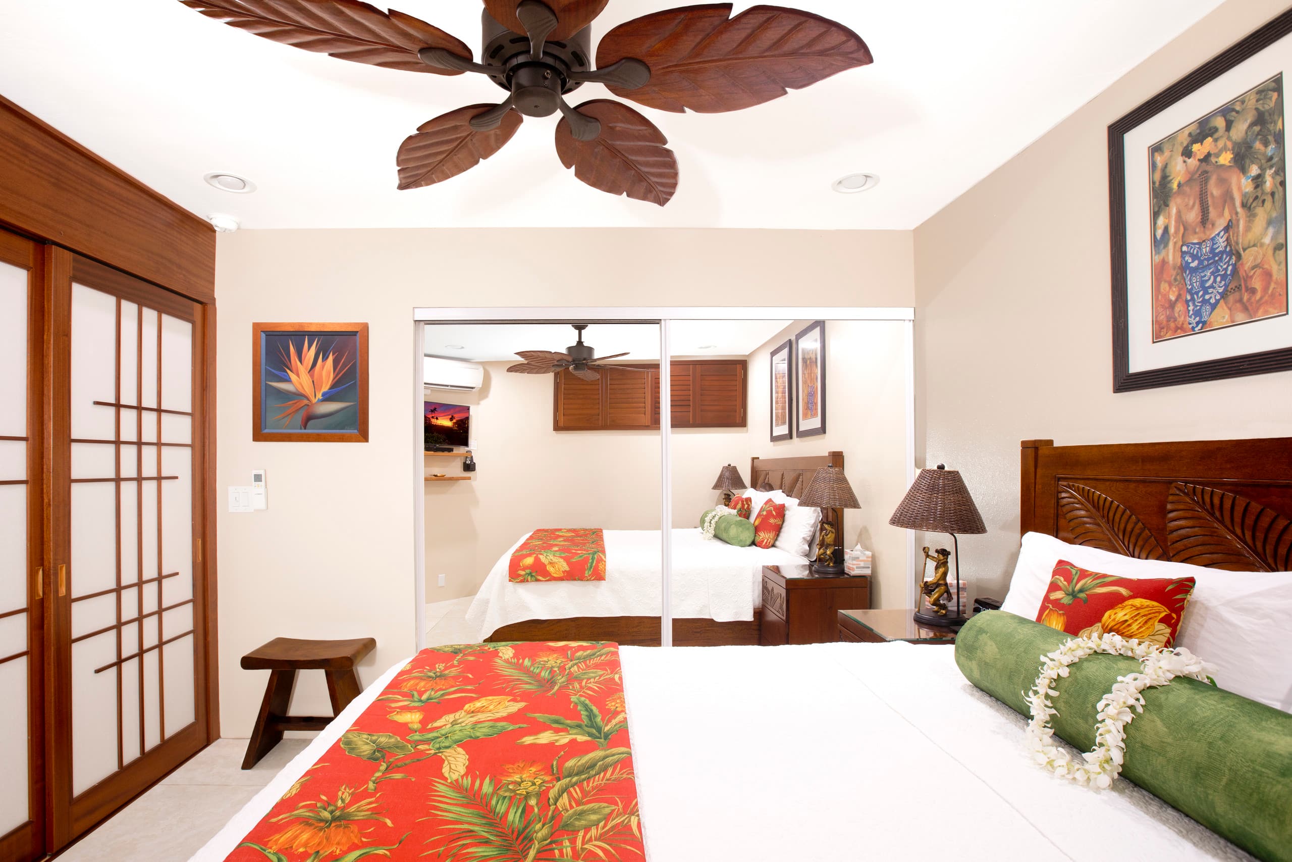 Condo in Kailua-Kona · ★4.95 · 1 bedroom · 2 beds · 1 private bath - Image 6