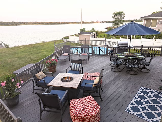 Waterfront Home with Pool & Hot Tub in Barrington gallery image 2