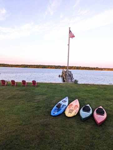 Waterfront Home with Pool & Hot Tub in Barrington gallery image 5