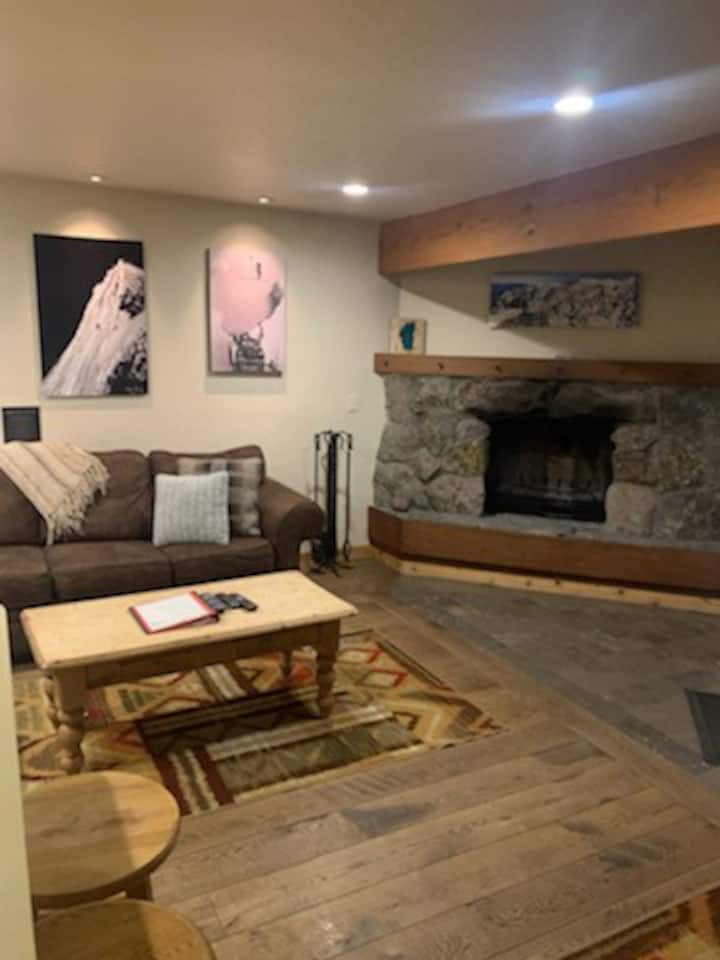 Top 10 Airbnb Vacation Rentals In Squaw Valley, California Updated