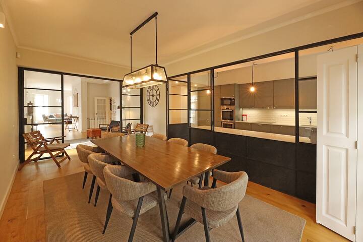 FLH Seaside Luxury House in Porto gallery image 4