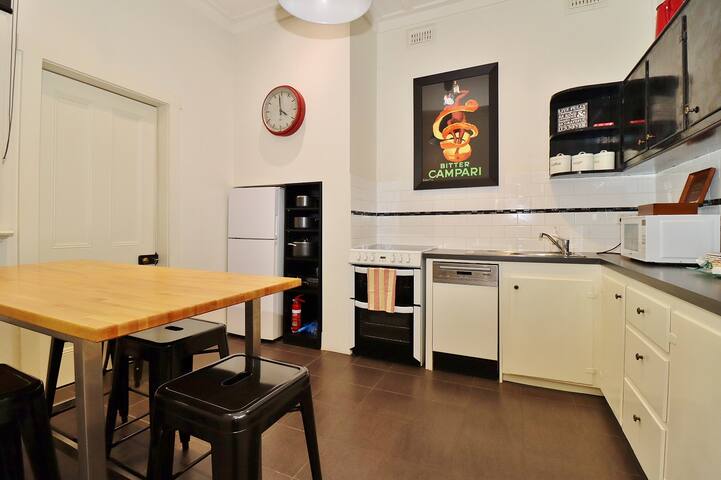 McKenzie House gallery image 4