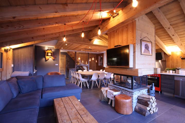 Chalet Brooklyn/3 Vallées/jacuzzi/sauna/cheminée