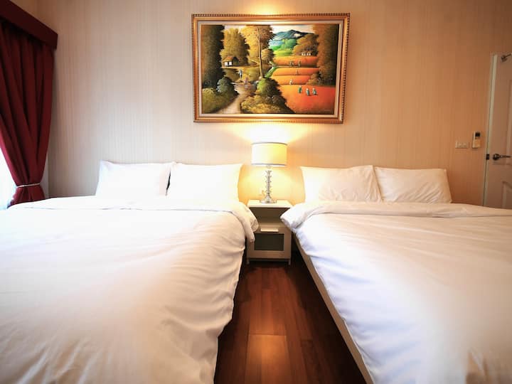 Bračni krevet (širine 150 - 179 cm) u spavaćoj sobi 1