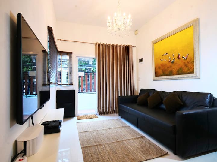 Dnevni boravak sa sofom na razvlačenje