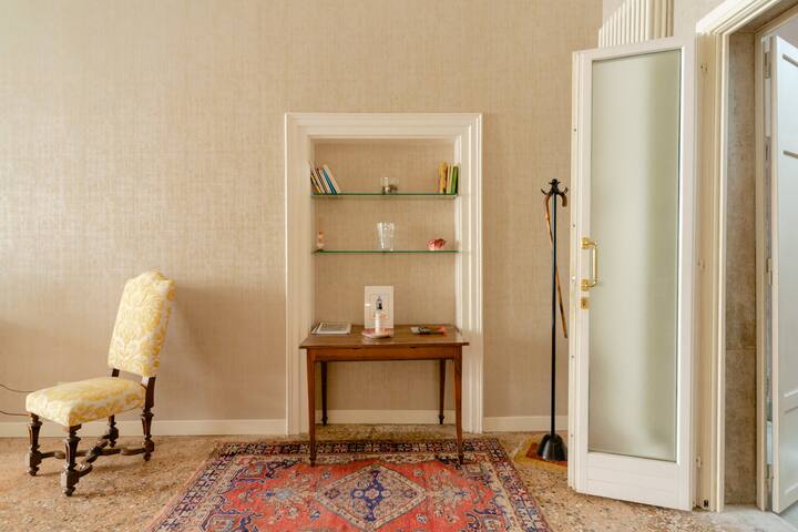 Luxury apartment near St. Mark’s square Venice gallery image 3