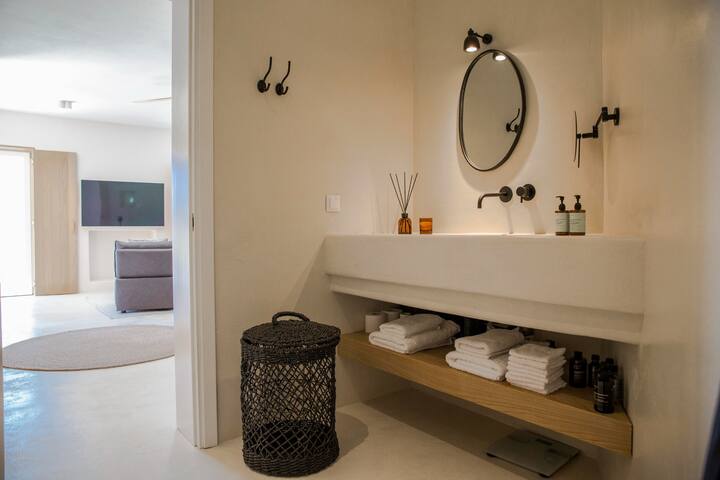 luxury Villa Akes – Olive- Era Experience gallery image 5