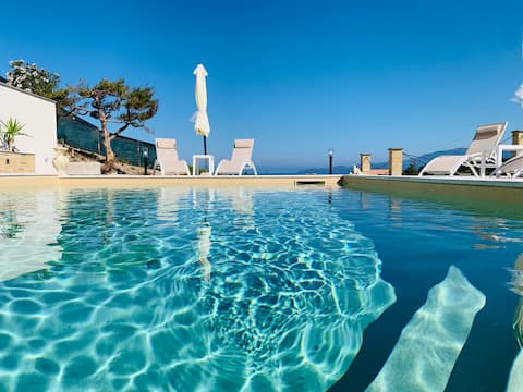 Casa Oleandri: Apt Grecale  I.U.N. F3195