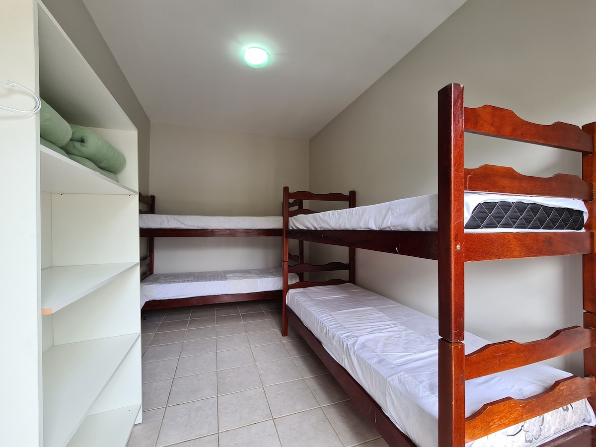 Спална соба 3 - 2 кревета на спрат