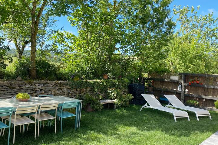 Ulle Gorri Basque Farmhouse gallery image 5