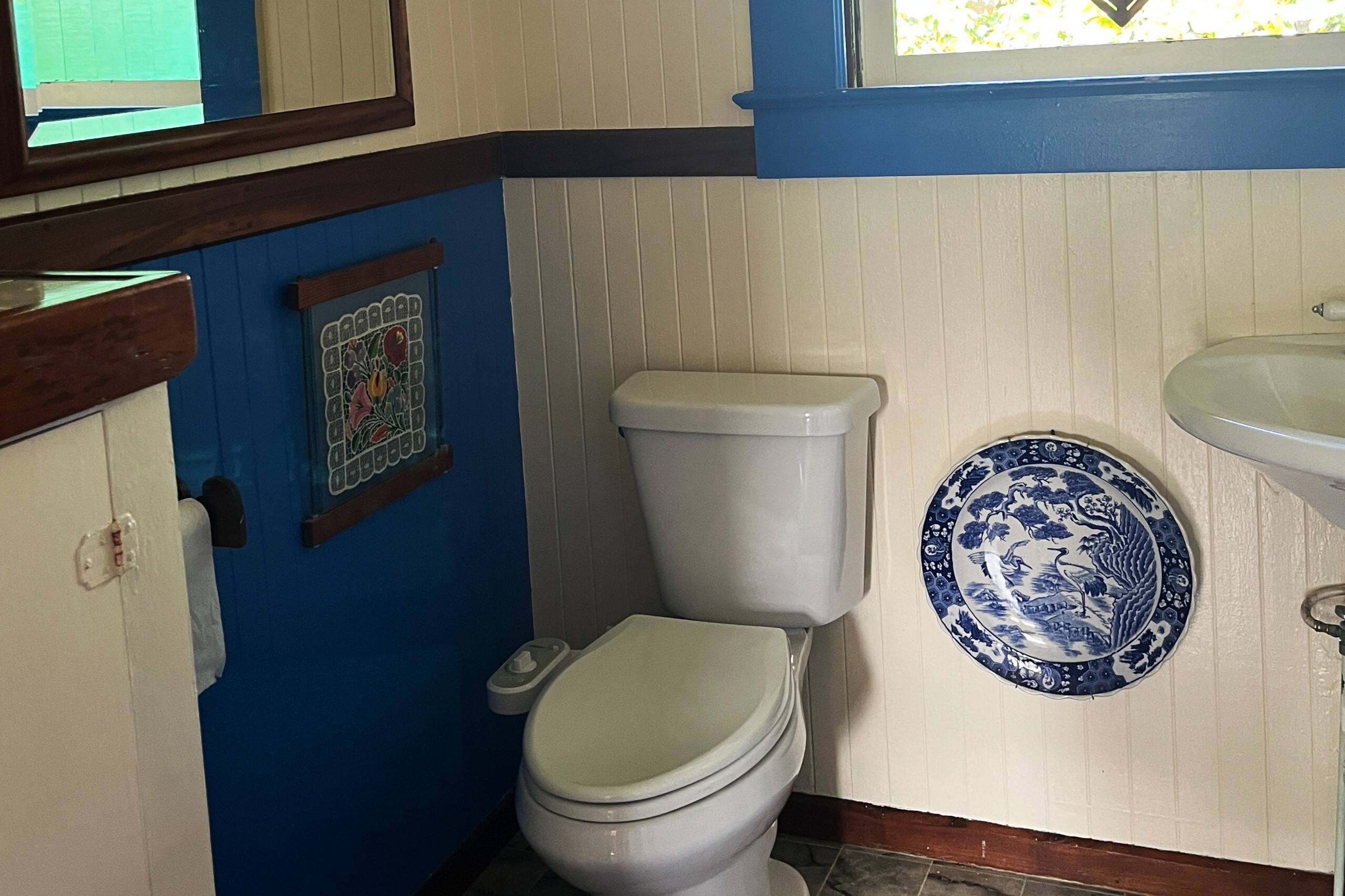 Home in Papaikou · ★4.98 · 1 bedroom · 1 bed · 1 shared bath - Image 16
