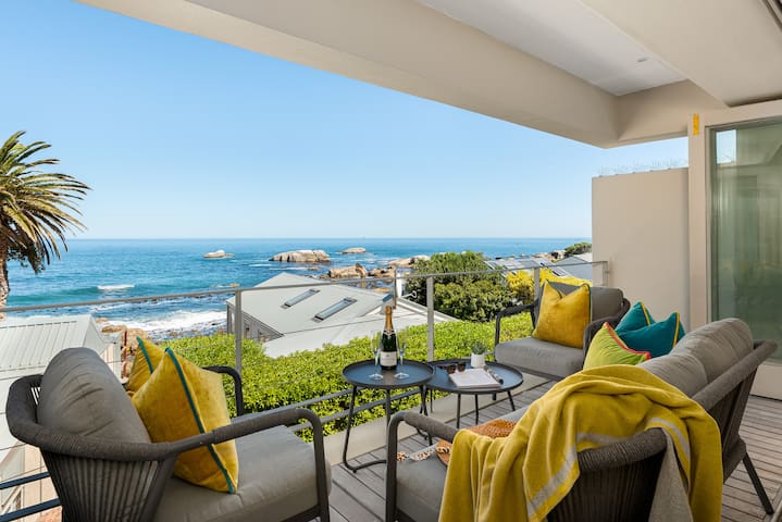 Villa 52 Victoria – Sea. Sky. Serendipitous.