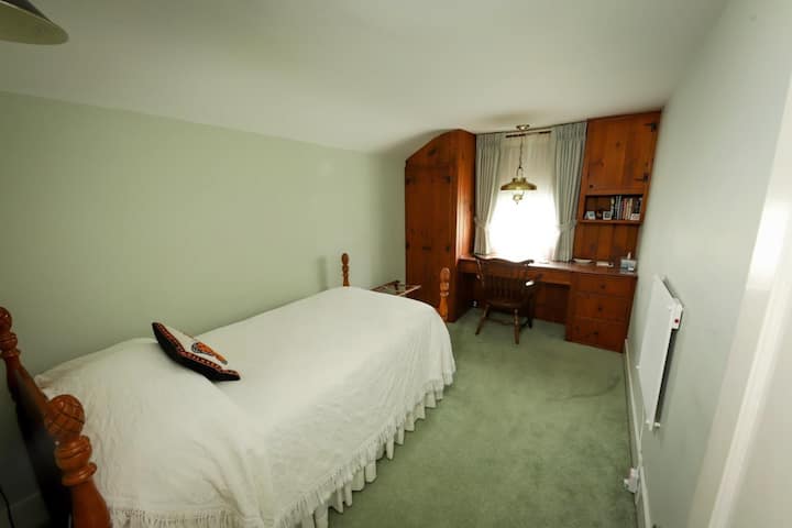 Butterfly Bedroom #4