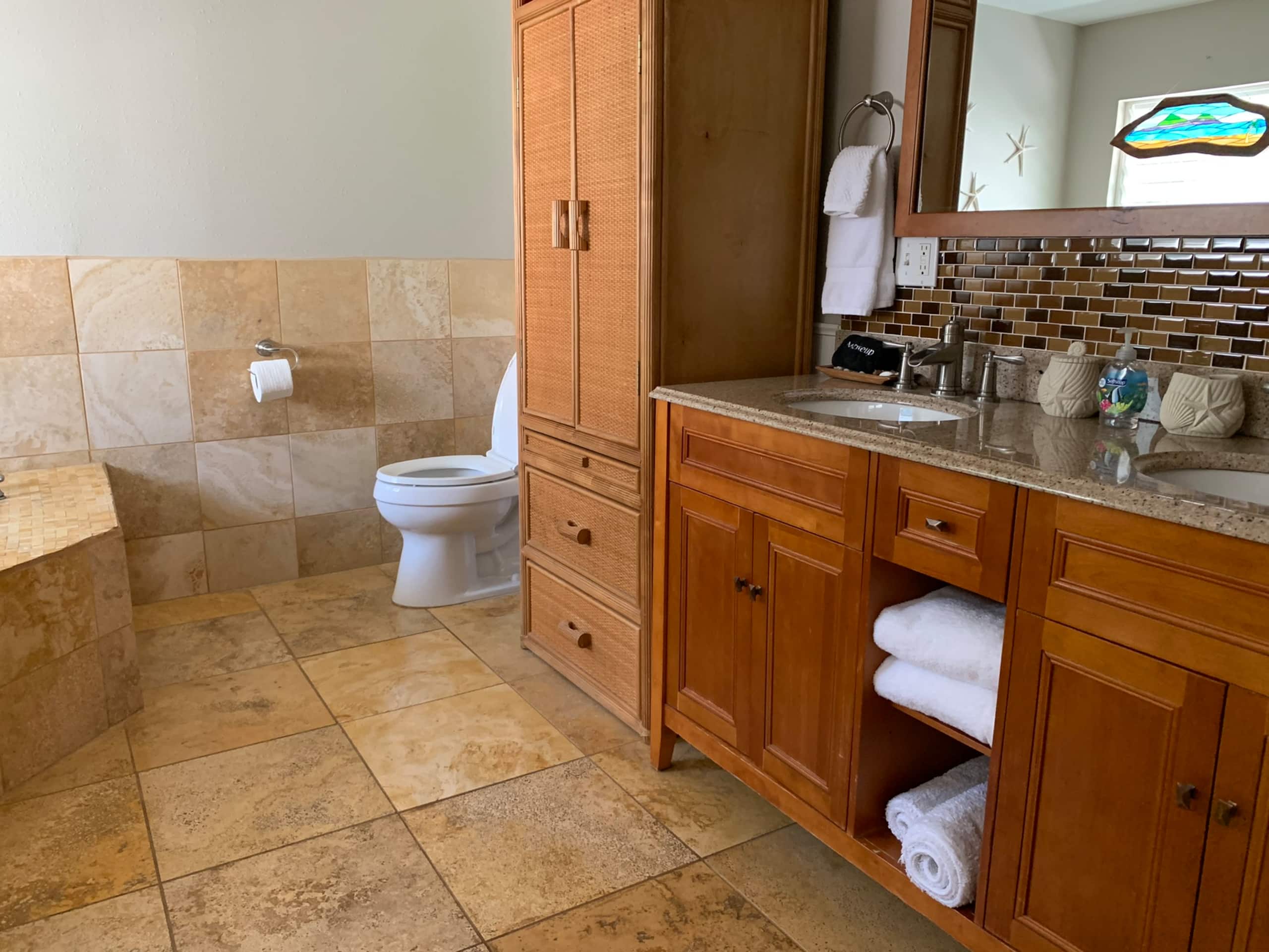 Home in Hilo · ★4.98 · 3 bedrooms · 4 beds · 2 baths - Image 14