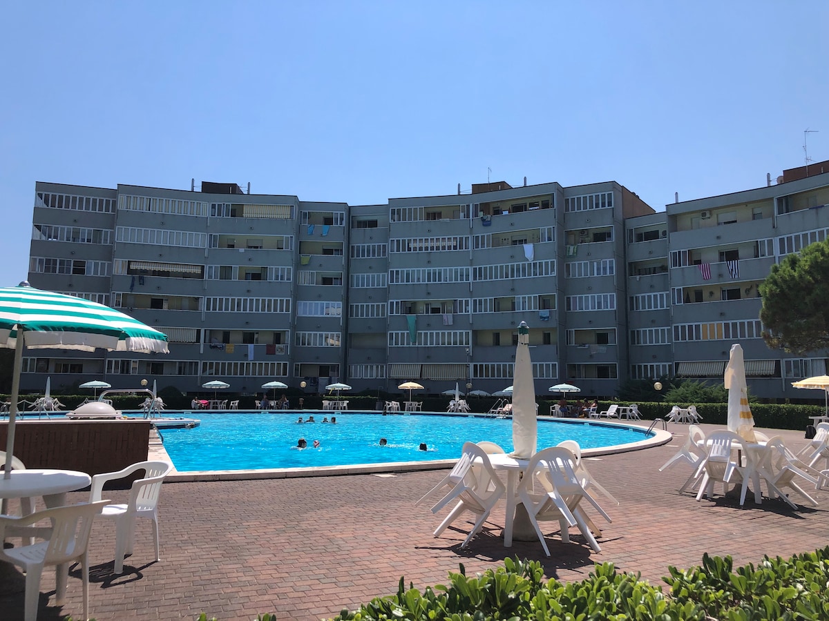 Nice family apartment in front of the sea - Condominiums for Rent in Lido  Adriano, Emilia-Romagna, Italy - Airbnb