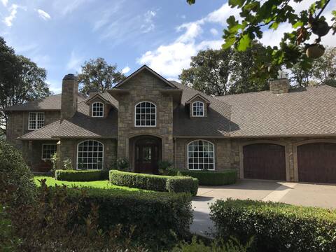 Zenith Vineyard Estate