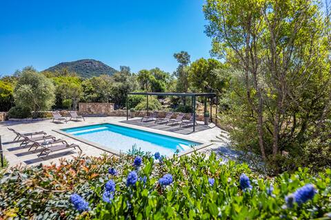 Villa 18, beach, pool, cinema, 400 m²