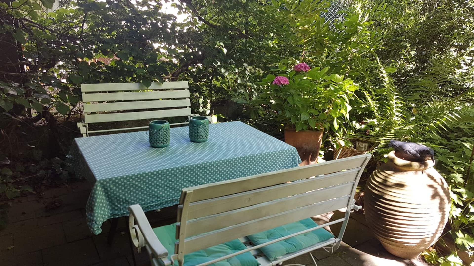 Oberkassel - Apartment with terrace