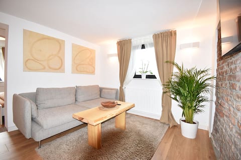 Popular Airbnb listing: SWEET HOME in Büderich | at Messe Düsseldorf in Meerbusch