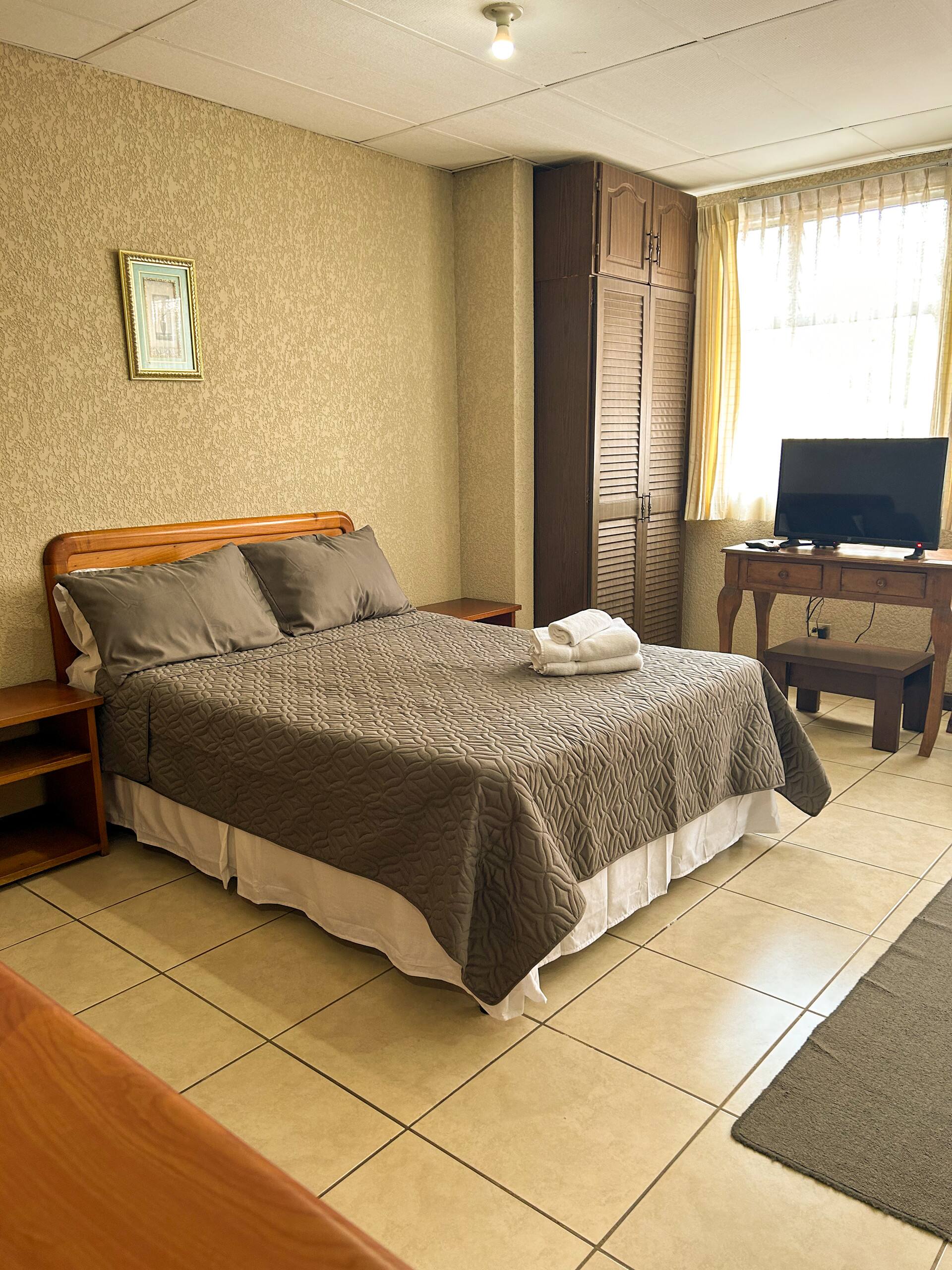 Studio-Type Apartment in Zone 15