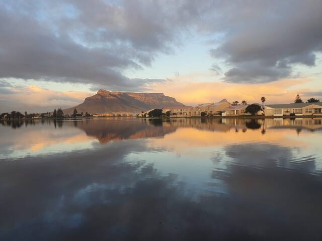 Woodbridge Lodge – 16 bedroom guesthouse gallery image 3