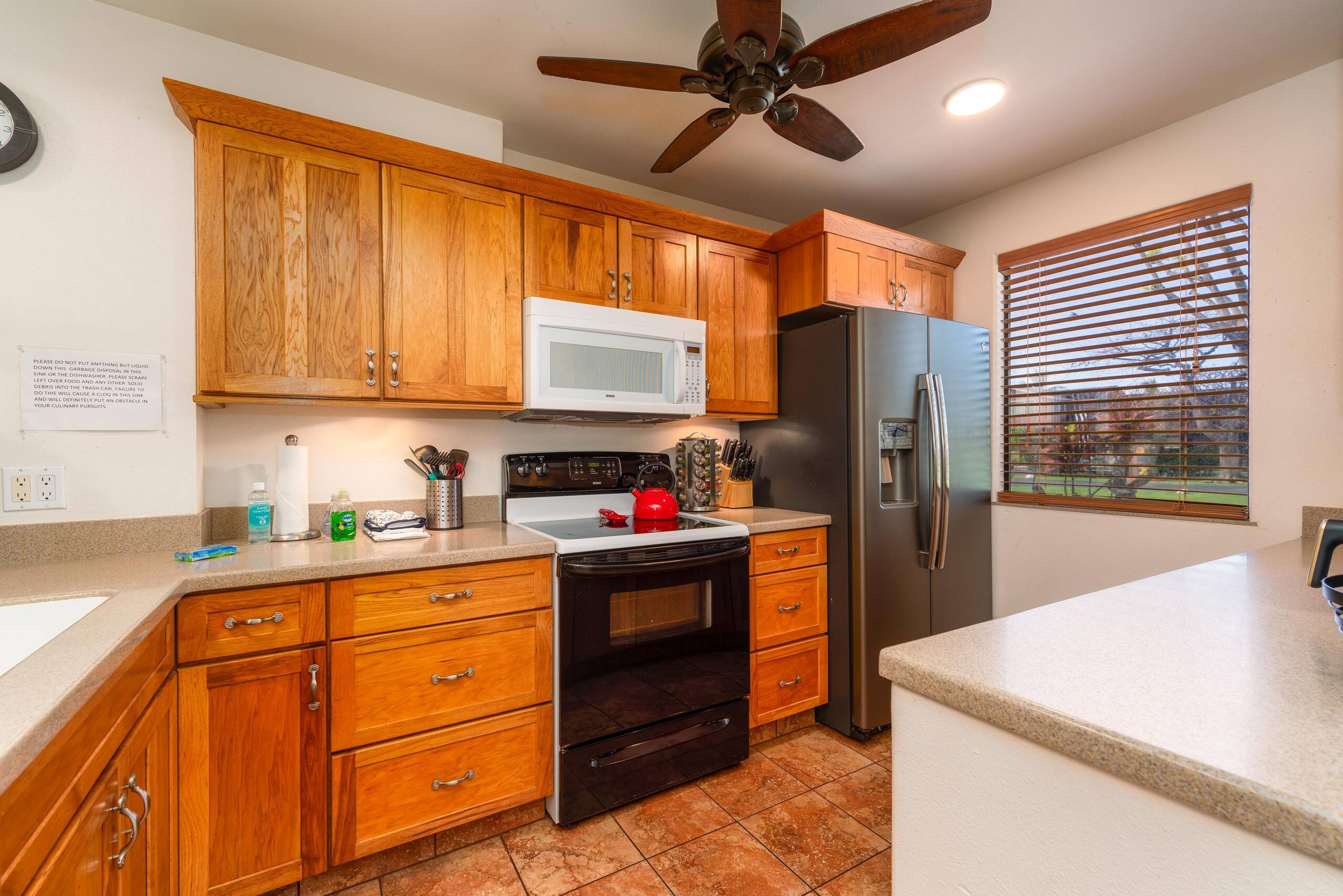 Townhouse in Lahaina · ★4.69 · 3 bedrooms · 4 beds · 3 baths - Image 19