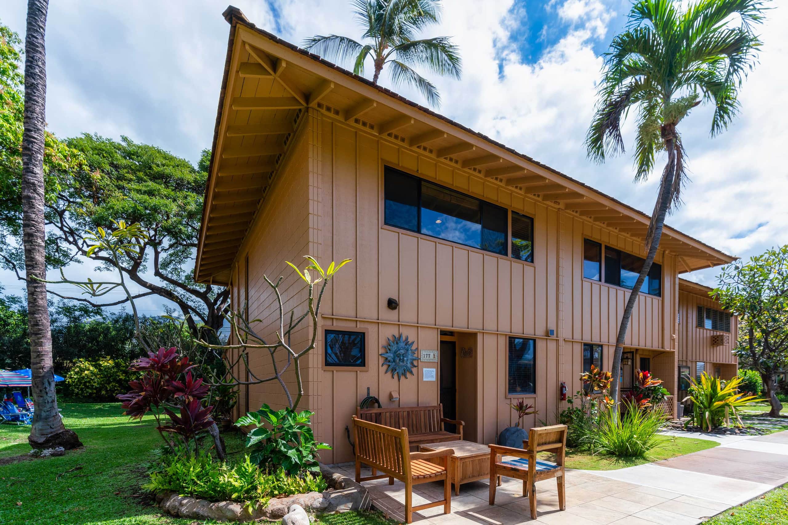 Townhouse in Lahaina · ★4.69 · 3 bedrooms · 4 beds · 3 baths - Image 3