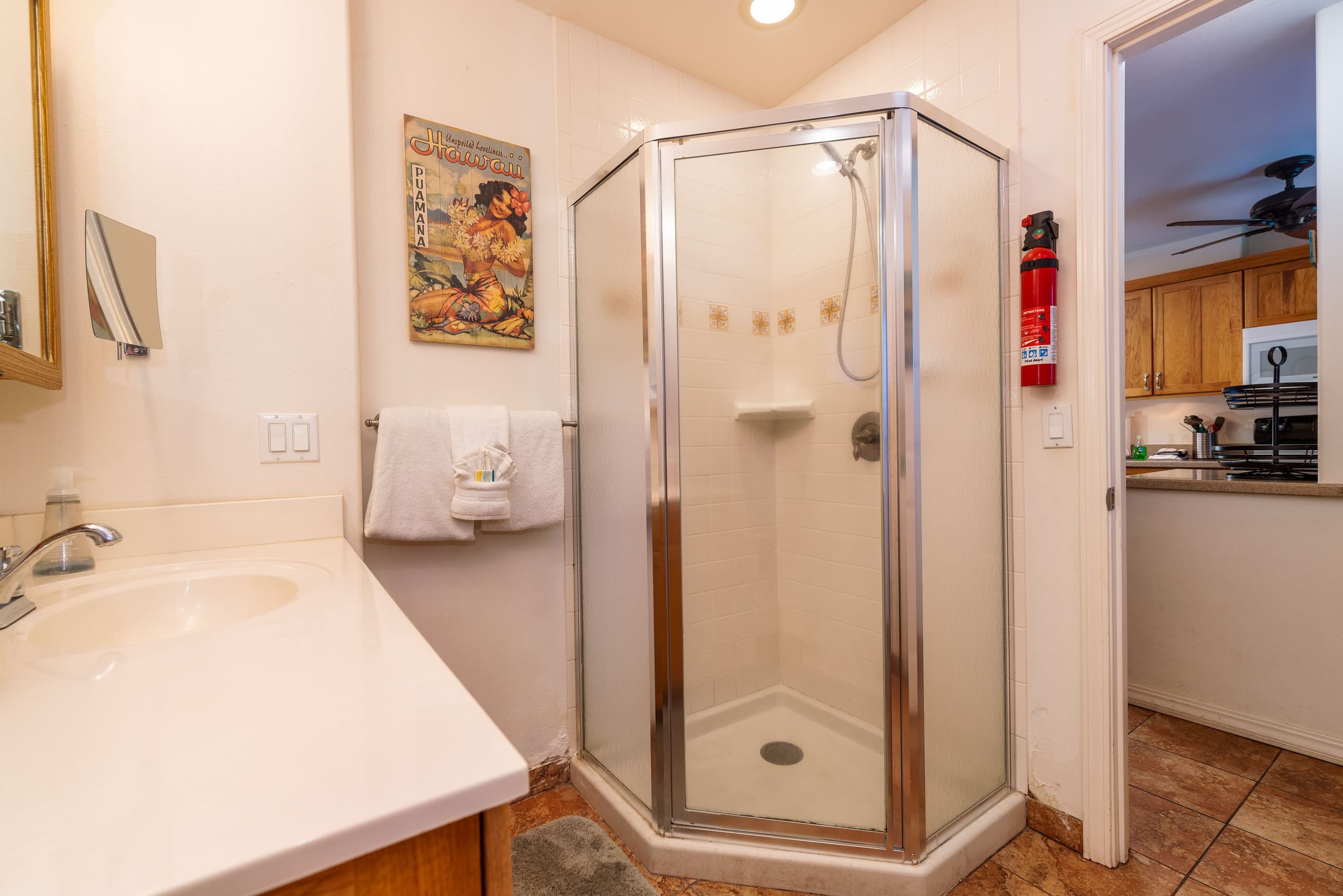 Townhouse in Lahaina · ★4.69 · 3 bedrooms · 4 beds · 3 baths - Image 35