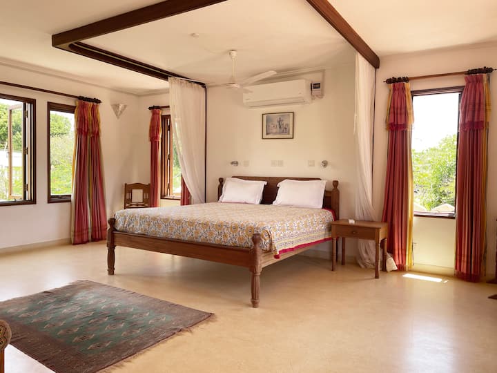 Главна спална соба