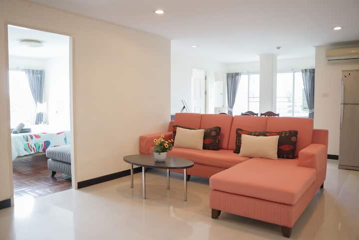 Charming 2 Bedrm In Sukhumvit, Bangkok - Bangkok