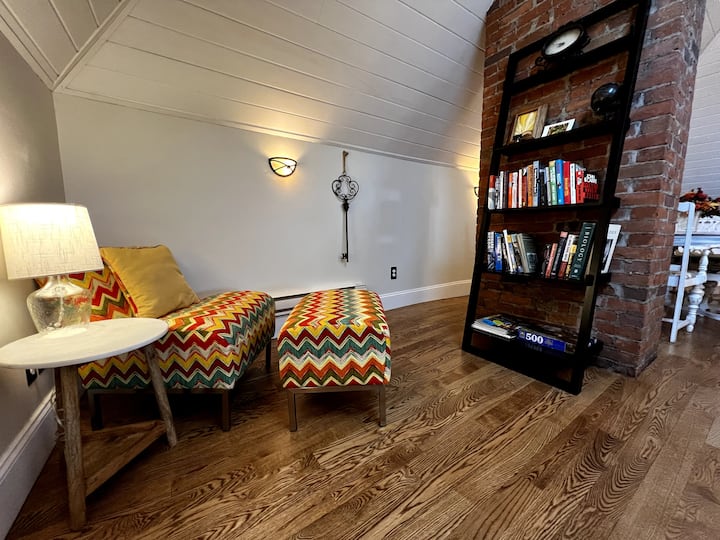 Penthouse Retreat-near Downtown Winona! - Winona, MN