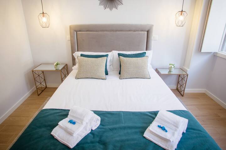 Porto Views and Wines IV by Porto City Hosts gallery image 4