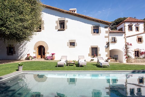 Gran Masia for groups of up to 40 people
