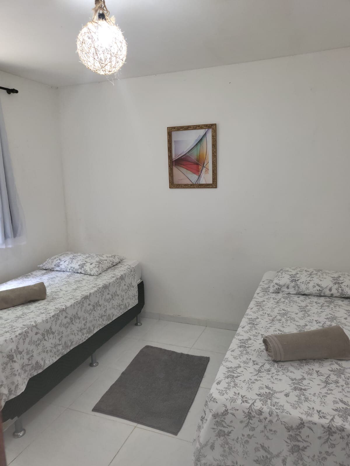 Soba 04, kat res, kreveti mogu se spojiti.