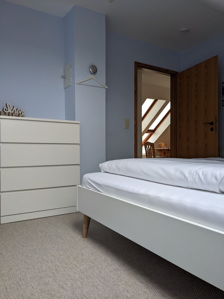 Sovrum för två, ombyggt 2023