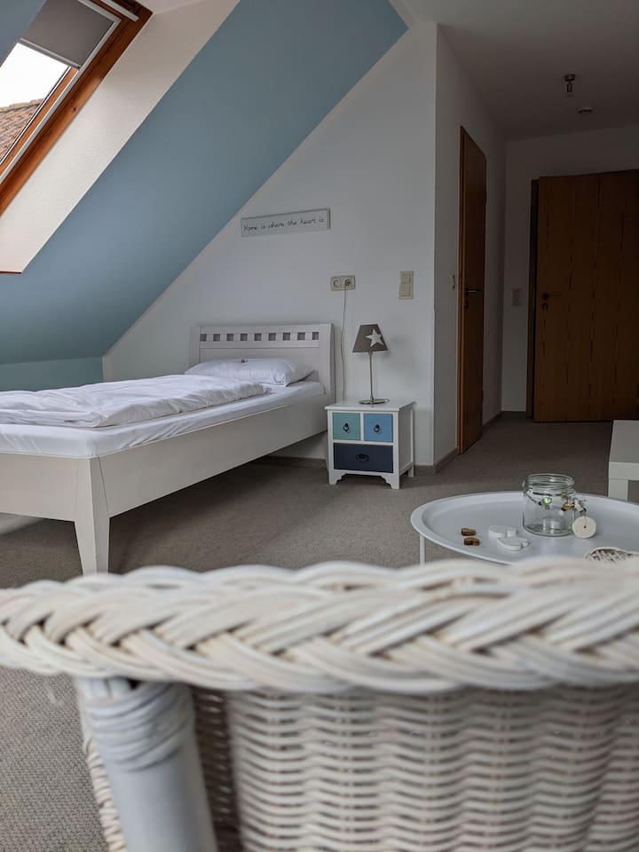 separat sovrum med ett sovrum