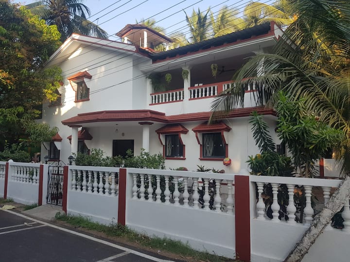 Listing image 1