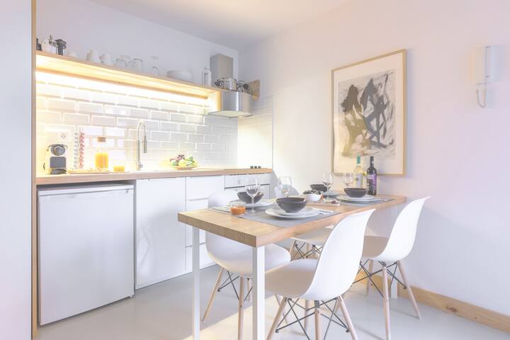 Cozy apartment in La Latina next to Plaza Mayor gallery image 3