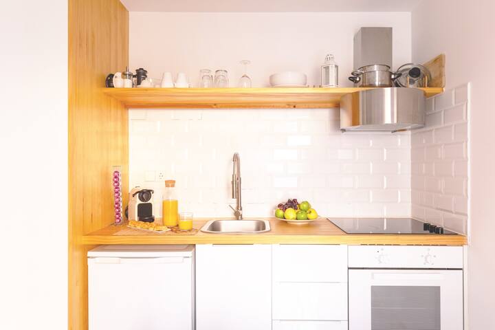 Cozy apartment in La Latina next to Plaza Mayor gallery image 4