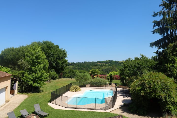 Luxus-architektenhaus Mit Beheiztem Swimmingpool, Garten Und Blick In Sarlat - Sarlat-la-Canéda
