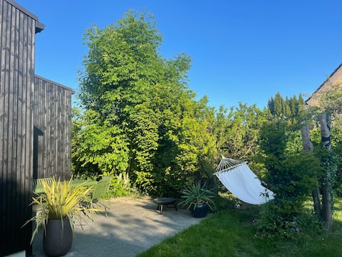 Happy family home near metro and airport