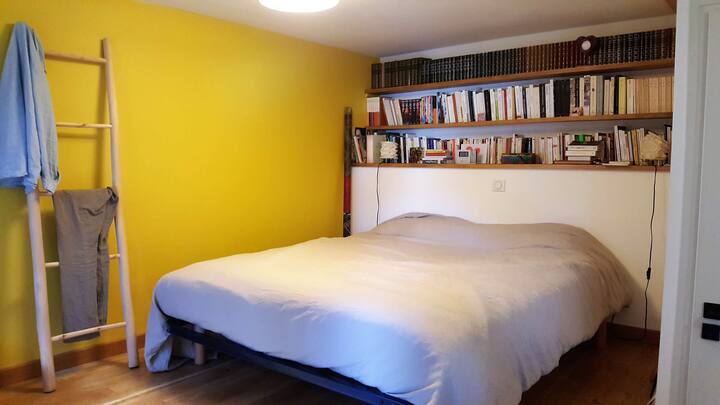 schlafzimmer mit eigenem Bad