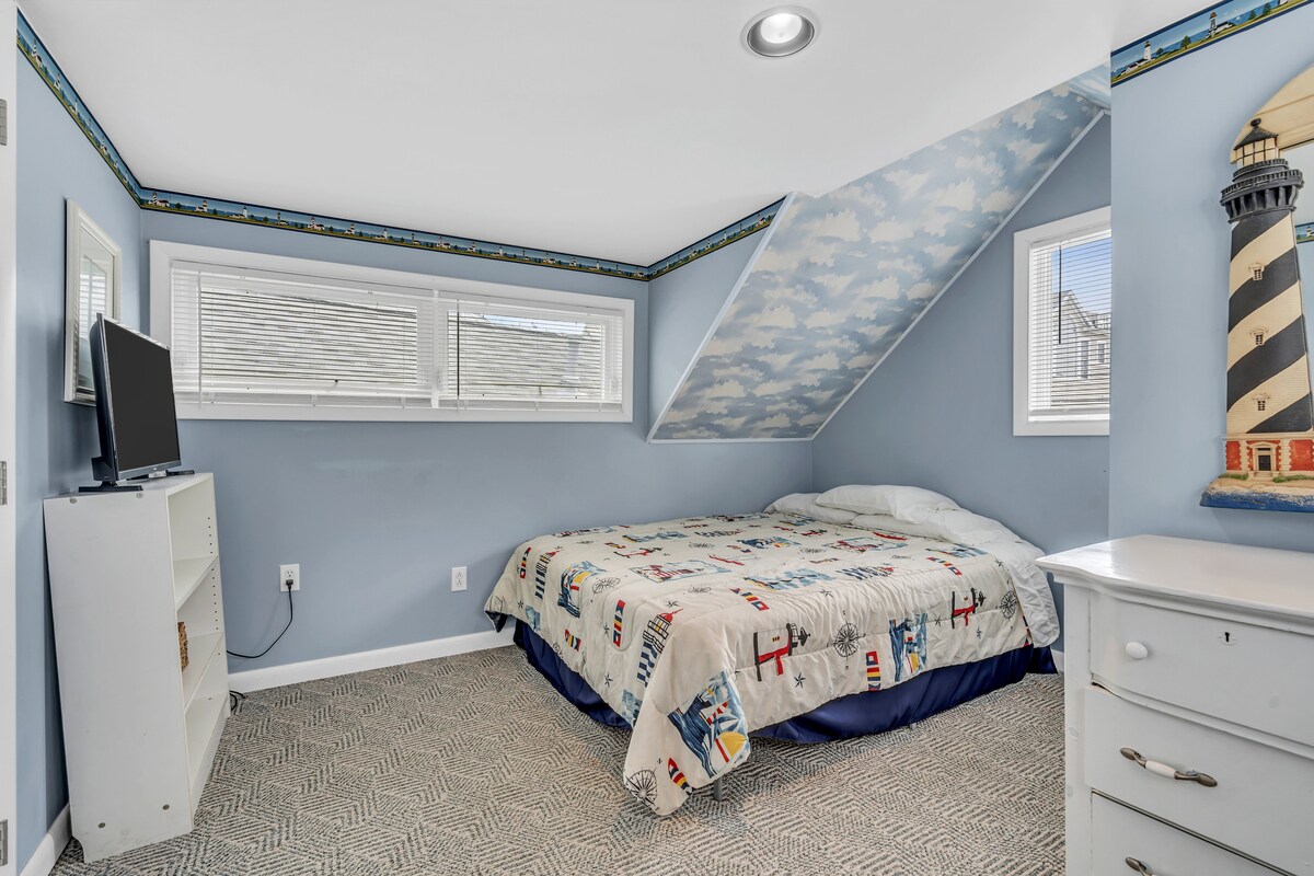 غرفة النوم رقم1 (الملكة)