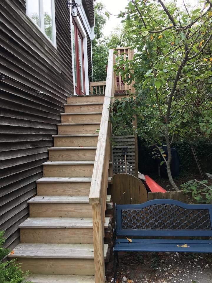 Ptown Great Room and Den pvt bath & entrance Houses for Rent in