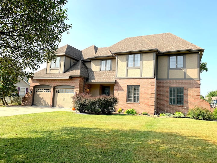 ★Lake Sherwood ★ Large Families 5 Star Home ★ Houses for Rent in