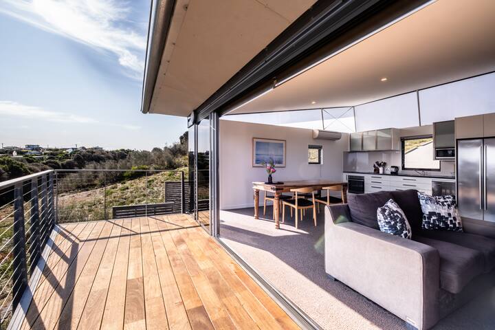 Footprints 2 ~ Leave yours at this destination gallery image 2