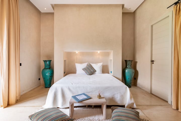 חדר שינה חמישי